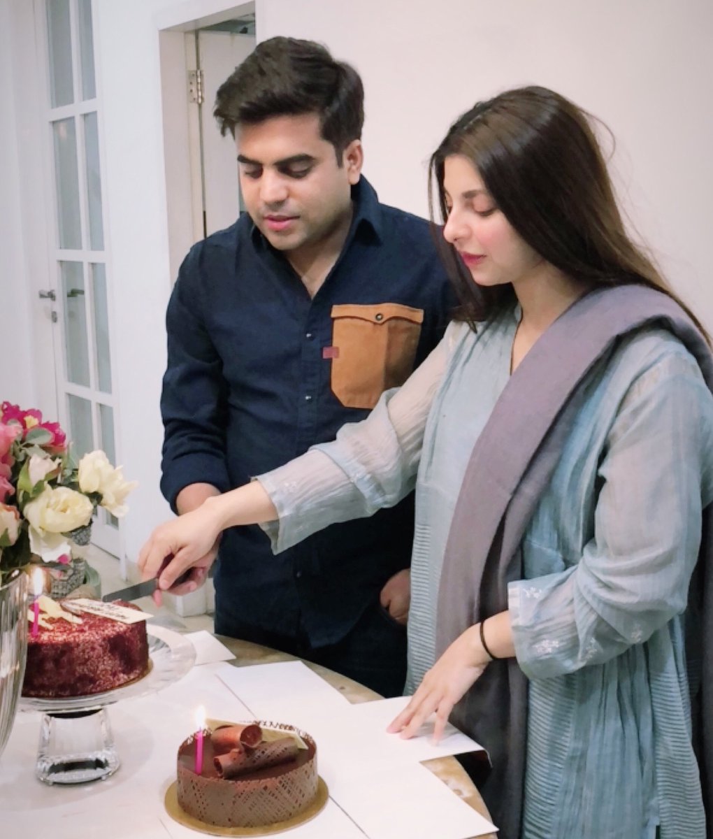 Rajlakshmiyadav's tweet photo. Happy birthday❤️ 🥳 @yadavteju https://t.co/6oBLsXK1VH