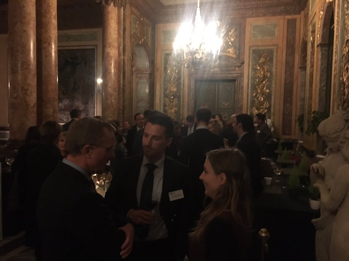 ThomasBoueEU's tweet photo. Thanks to @JKingEU for his closing words and all of our members that joined the @BSAnews #EU 30th anniversary drinks at #ThinkDigital2018 https://t.co/3a9M9T9iOH