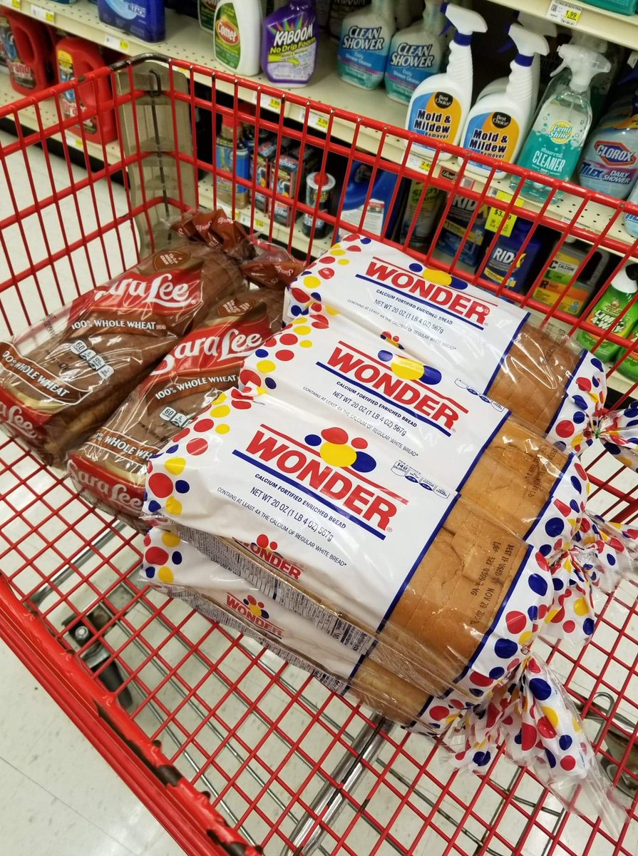 cambohl's tweet photo. My sophomore year of highschool I thought it would be funny to bring a bunch of bread and a toaster to school the day before Thanksgiving break, I called it toastgiving, 3 years later my former teacher is carrying on the tradition π happy #toastgiving ya'll! https://t.co/UqEvqoMBFd