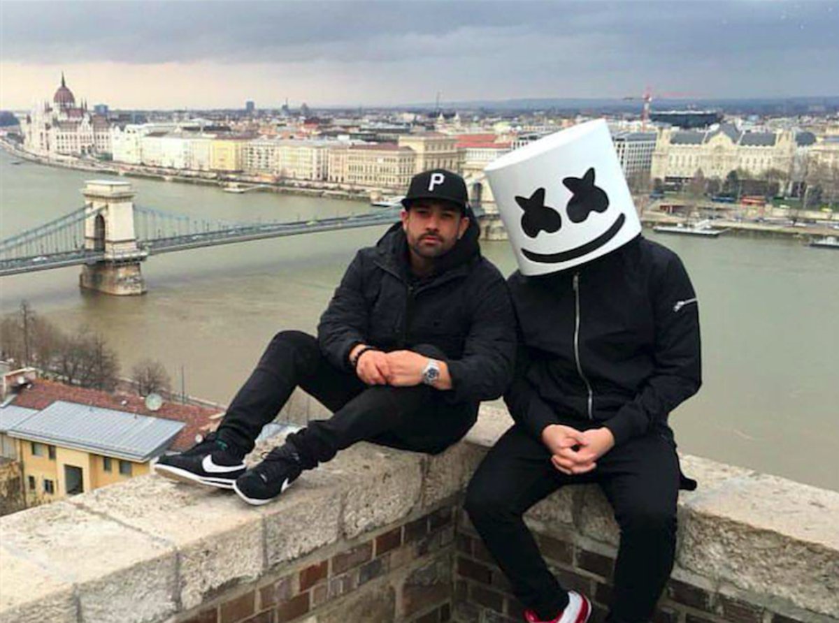 bjeaglefeather's tweet photo. https://t.co/iUWrXfTM8q Moe Shalizi Announces Departure from Red Light Management https://t.co/ML99iKP6di #MoeShalizi #Marshmello #RedLightManagement Via @TheEDMNetwork https://t.co/Y7f6Tc1h6F