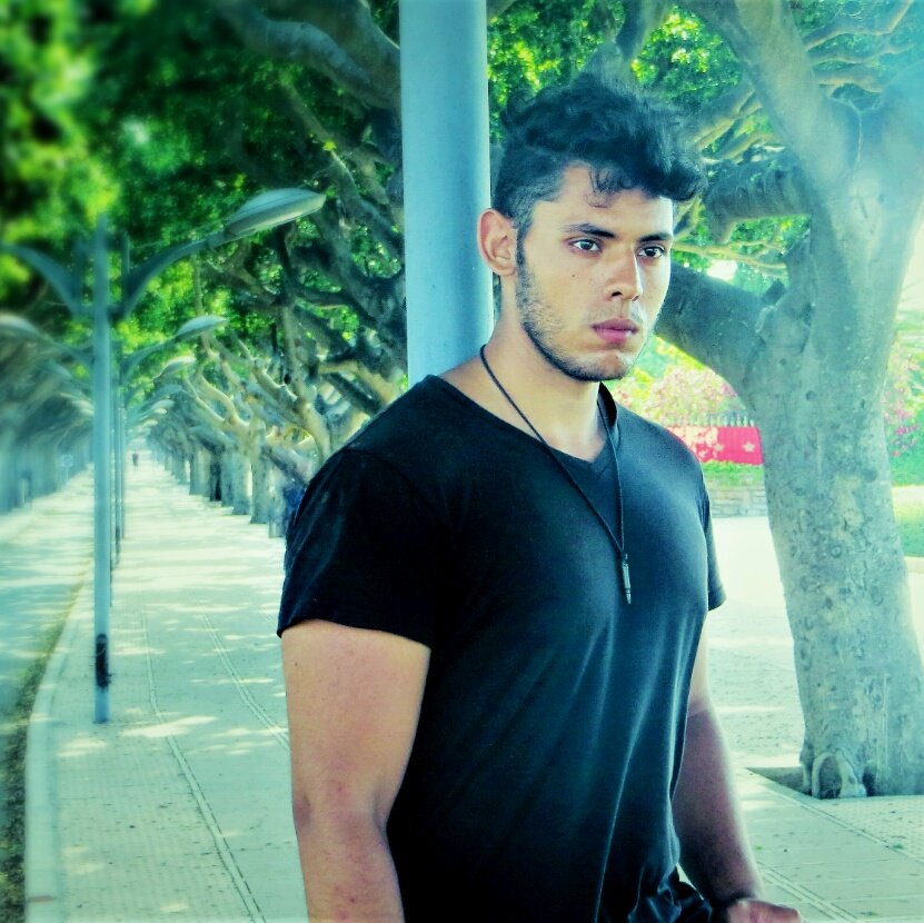 Marouane__off's tweet photo. #MrOne
#NouvellePhotoDeProfil
https://t.co/FFCRYy93cu https://t.co/TRRLA9met2