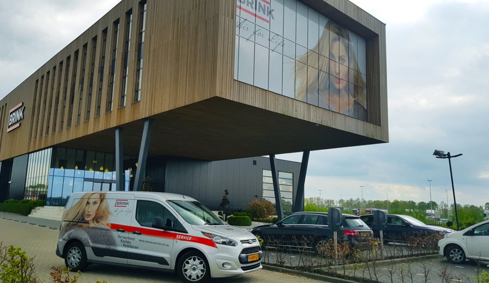 BrinkCS's tweet image. Wij zoeken een Directeur Installatietechniek @AirInstall! Help jij mee onze ambitieuze doelstellingen te bereiken? Wij streven ernaar de bebouwde omgeving duurzamer te maken en bieden jou de ruimte daar zelf invulling aan te geven. bit.ly/2PDuTgg  #JouwBaan #vacature