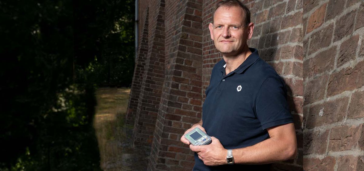 DiabetesFonds's tweet photo. Kijktip: Morgen (21-11) zitten we samen met Robin Koops aan tafel bij @tijdvoormax De uitzending gaat over de uitvinding van Robin: de kunstalvleesklier en #diabetes Om 17.10 uur op NPO1. Kijk je ook mee? https://t.co/PtosdSmJ55