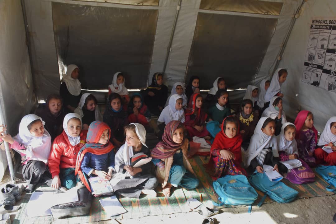 Atta_wesa's tweet photo. The penpath volunteers distribute books and stationery in Paktya province Ahmad aba district
#penpat #WorldChildrensDay201 #childrights #volunteers #brightfuture #peaceforchildren #peacefullafghanistan #UNICEF https://t.co/RSdefmjcgJ