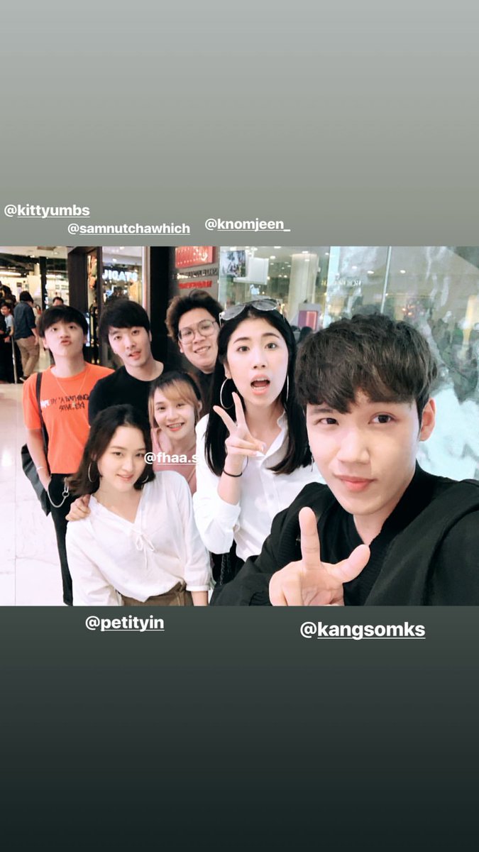 kangsom_pantip's tweet photo. #kittyumbs
#samnutchawhich
#knomjeen_
#fhaa.s
#petityin
#kangsomks
IG STORY: iampeachii
#แกงส้ม #KANGSOM #KS20112018 #CHAIYAATFAMILY https://t.co/BjsvhaC2JE