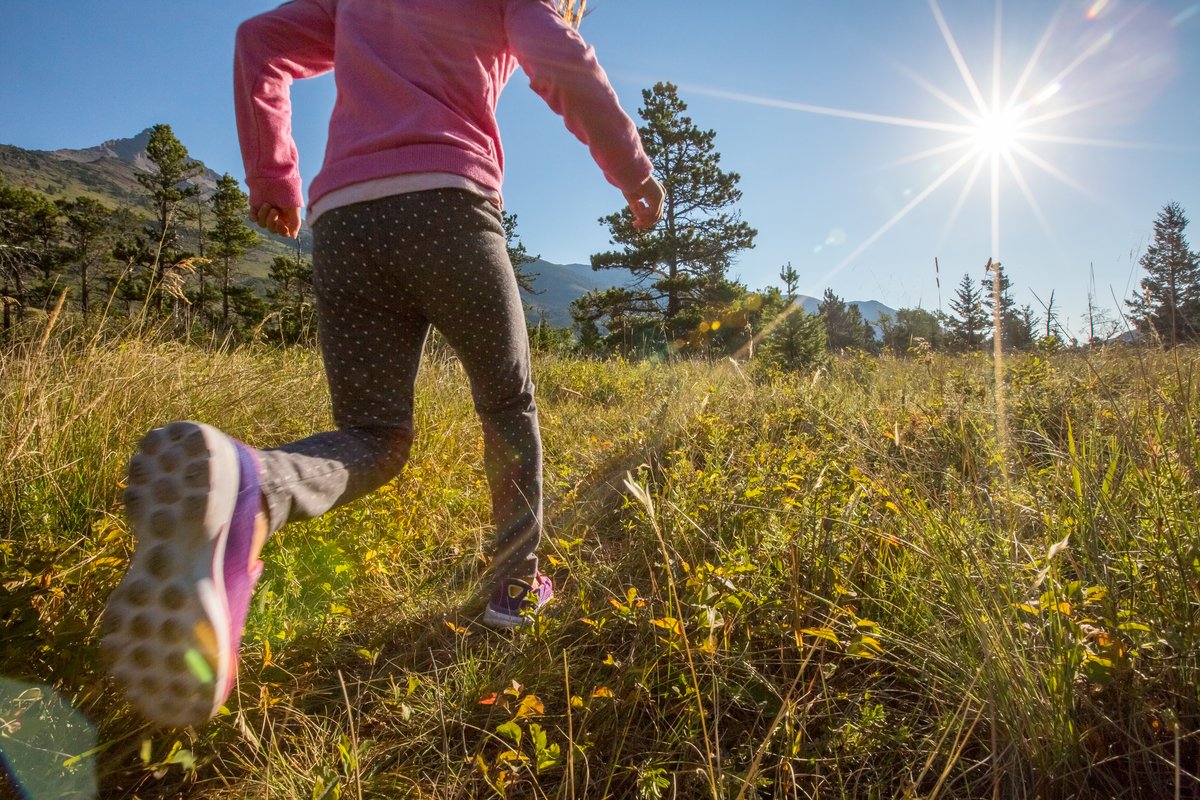pcparkslife's tweet photo. It’s #NationalChildDay so celebrate by jumping in a puddle 💦 or climbing a tree 🌲 After all, in nature is where we can really let our inner child out. 
#NatureForAll https://t.co/cwwJHd88a6