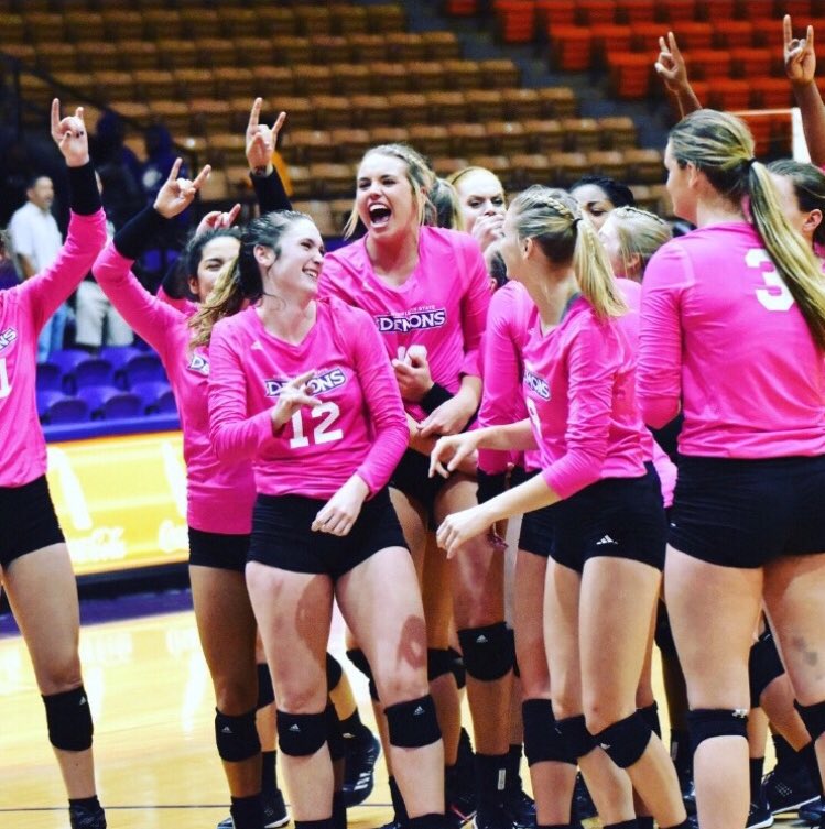 NSUDemonsVB12's tweet photo. nsu, thank you for: 
My teammates- for teaching me how to be a leader &amp; a good listener 

My two best friends- for teaching me how to have a fun time &amp; making my days 10x better 

Reese- for teaching me how to be a role model &amp; see the bigger picture in life  

23 more days!!!🎓 https://t.co/ZM9ytyXbkA