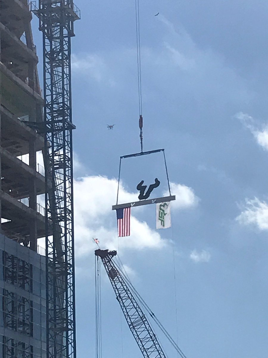 davidapizzo's tweet photo. Last week I had the opportunity to attend the topping ceremony for the @USFHealth Morsani College of Medicine and Heart Institute. @FLBlue is proud to support this great addition downtown in the @CityofTampa that will be a great resource to improve our community's health. https://t.co/xIdVj5UhSc