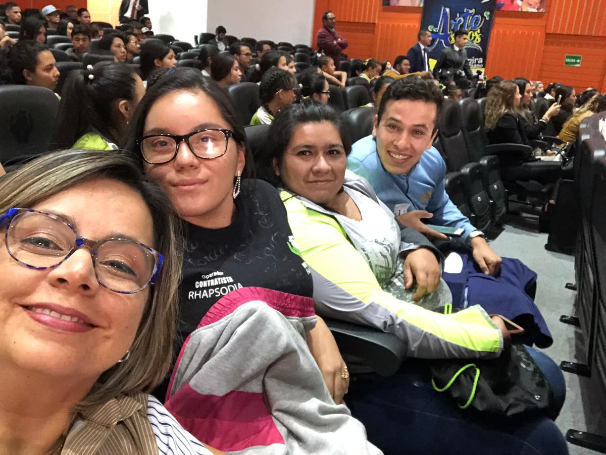 guardianesuenos's tweet photo. Nuestro equipo #GuardianesDeSueños, en #LaVueltaEsEscucharnos  de @ICBFColombia y la estrategia #AMAS
#SoyGuardiánDeSueños https://t.co/P7Gdwb21rq