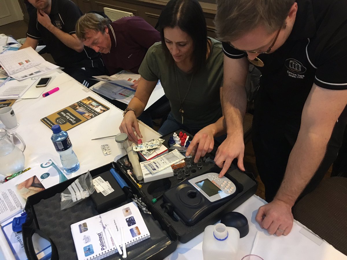 Activfirstltd's tweet photo. Water testing on today's #poolplant course with @STA_HQ @CrownSpaHotel #scarborough #yorkshire #swimmingpoolsafety #leisure #science https://t.co/fScWLkaE1U