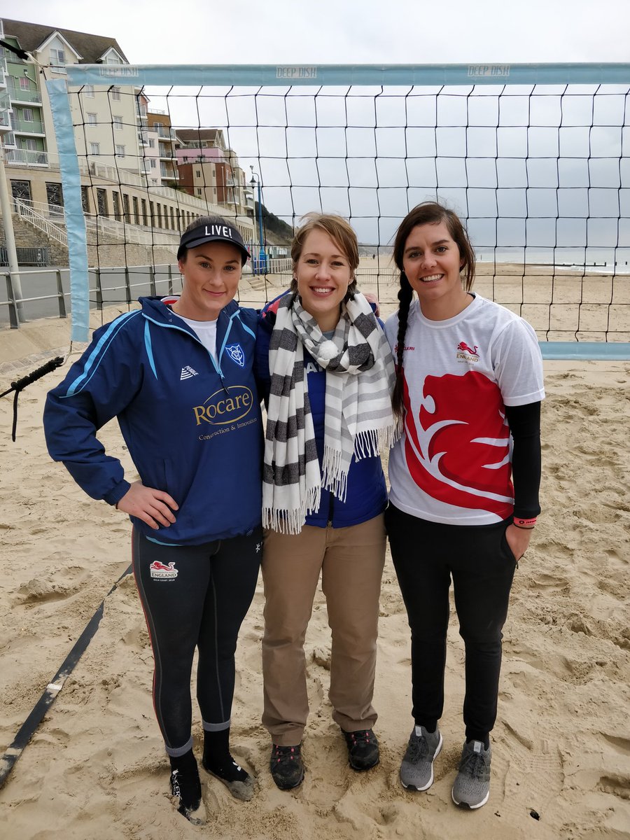 Not every day you get to meet and be interviewed by a two time Olympic Gold medal history maker. It was a pleasure to meet <a href="/LizYarnold/">Lizzy Yarnold</a> and answer some of her questions for the <a href="/BBCSport/">BBC Sport</a> <a href="/BBCDorset/">BBC Dorset</a> this morning at the beach! #inspired #athletes #beachvolleyball #bbc