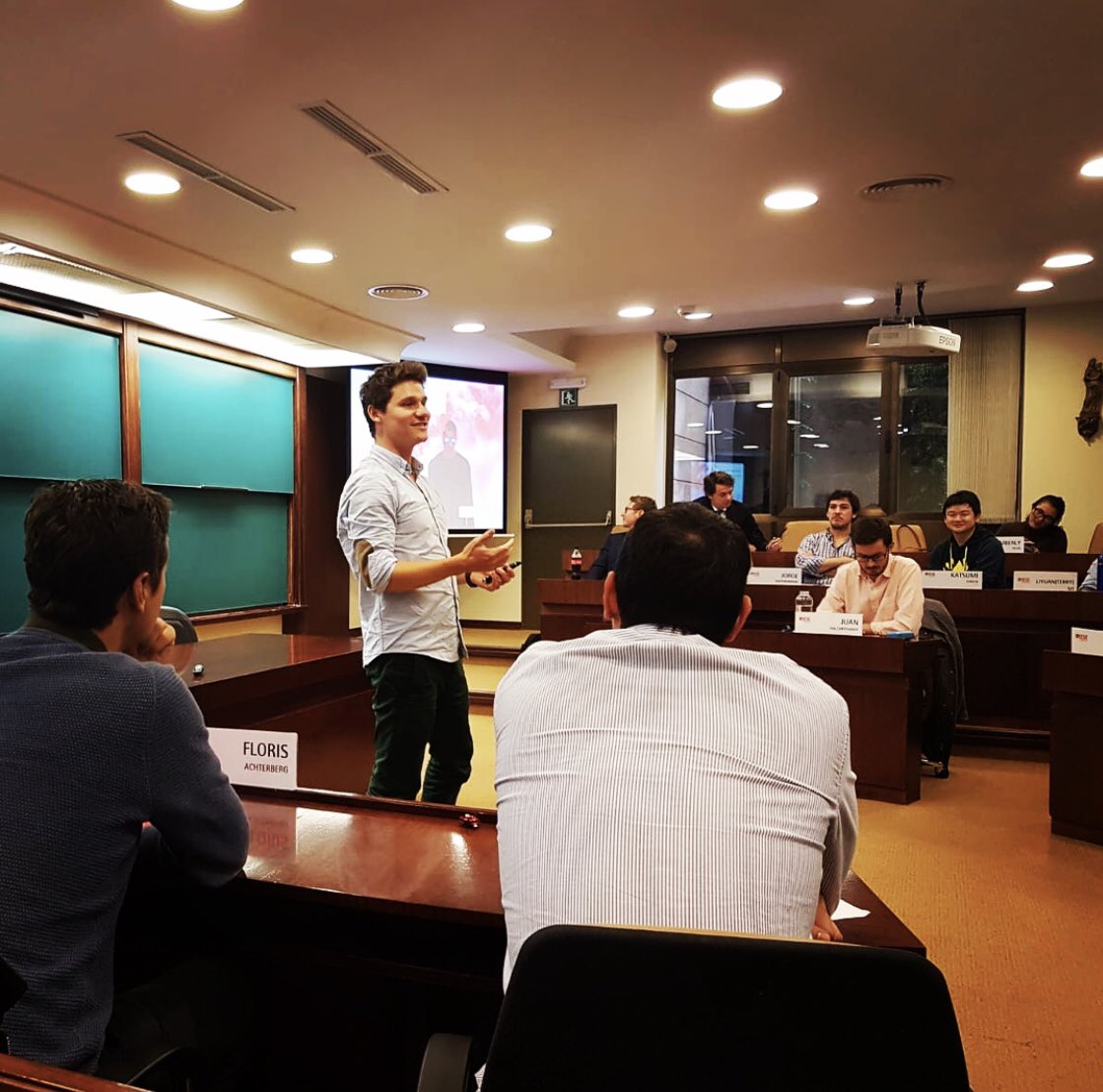 Very honored to teach the MBA students at IESE and to help them create successful Facebook and Instagram Ad Campaigns 🛫 ♥️🇪🇸