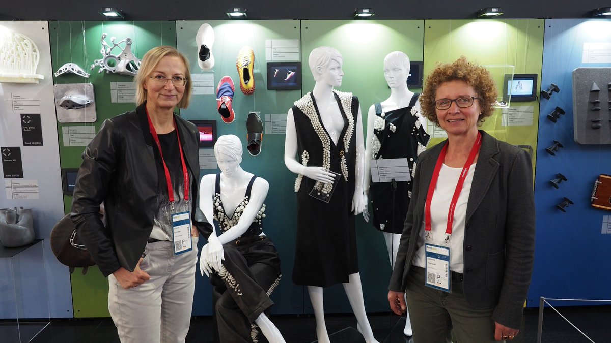 Schlussbericht zur #formnext Einfach wow! 25 % mehr Besucher, 34% mehr Aussteller... Infos und viele Bilder von uns gibt's hier: bit.ly/2R2YGvP #3DDruck #AdditiveManufacturing