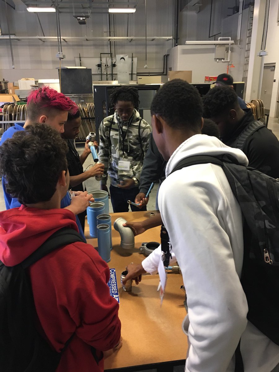 RQSHerndon's tweet image. Thankful for Ingersoll Rand and their assistance with our Sophomore Showcase! We appreciate the hands on activities to provide a glimpse into possible careers and excellent wages! #highdemand #highskill #highwage