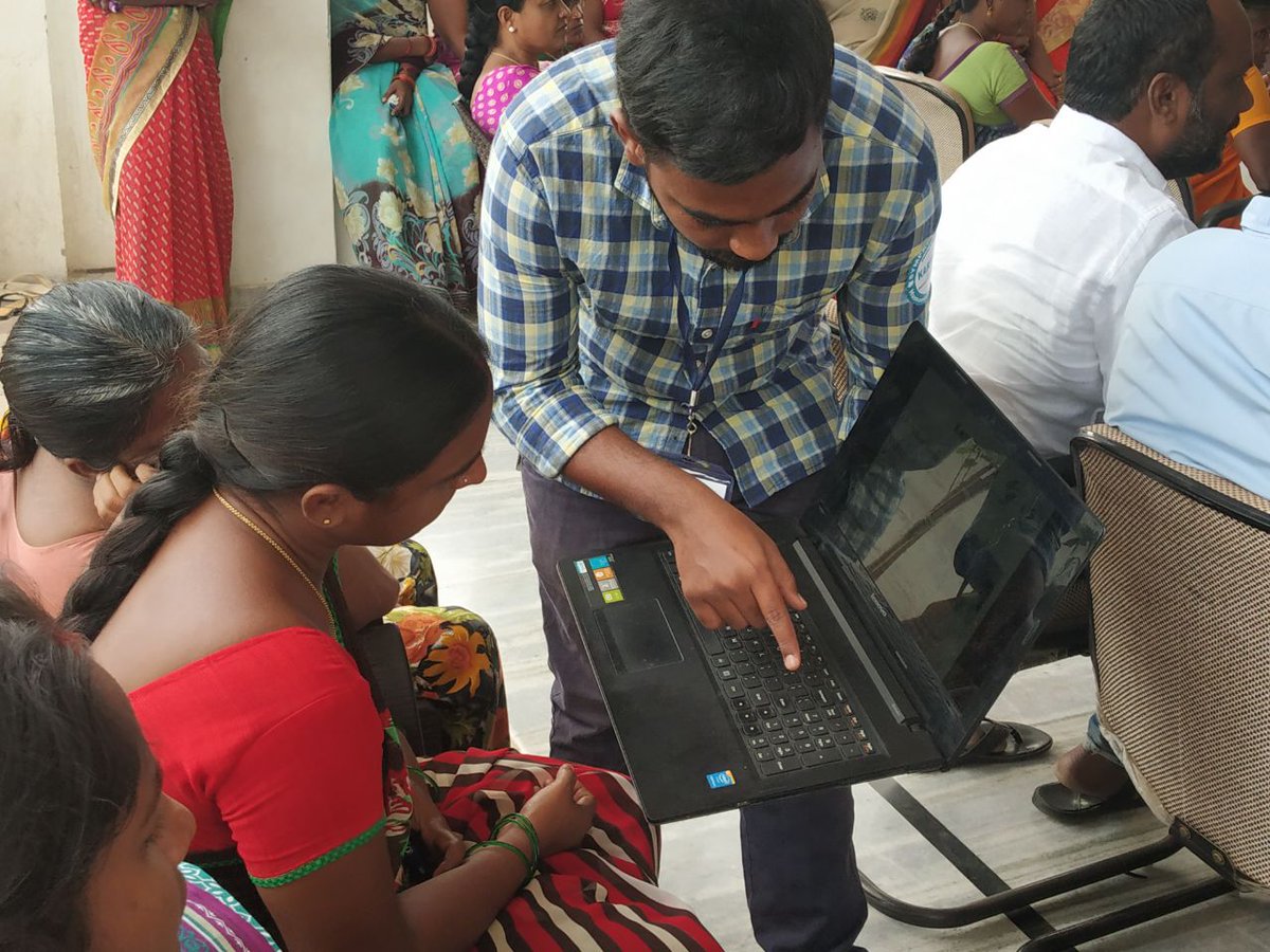 HumaneSouls's tweet photo. #ElectionCommisionOfIndia
#StatetElectionCommission
#DistrictElectionCommission
#SympatheticSoulsHumaneHelpingSociety #karimnagar #Karthavyam #ElectionVotersAwarenessCampaign
#Gramapanchayth #Seetharampurvillage #DoortoDoorCampign #Day12Activity https://t.co/ZFJiF2kAg0
