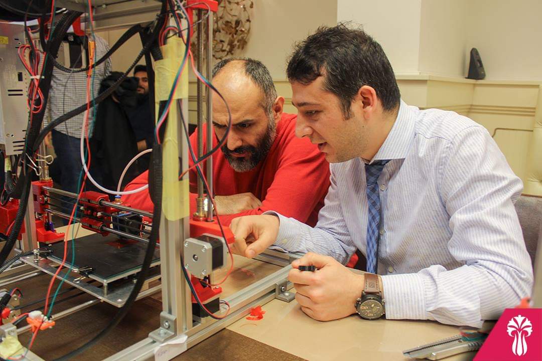 Enstitu Istanbul Ismek On Twitter Ismek Bilisim Okulu Robotik Programlama Alaninda Bu Yil Acilan Arduino Ile Uc Boyutlu Yazici 3d Printer Uretimi Bransinda Ilk Mezunlarini Verdi Ogrenciler Kursta Aldiklari Egitimle Kendi Yazicilarini