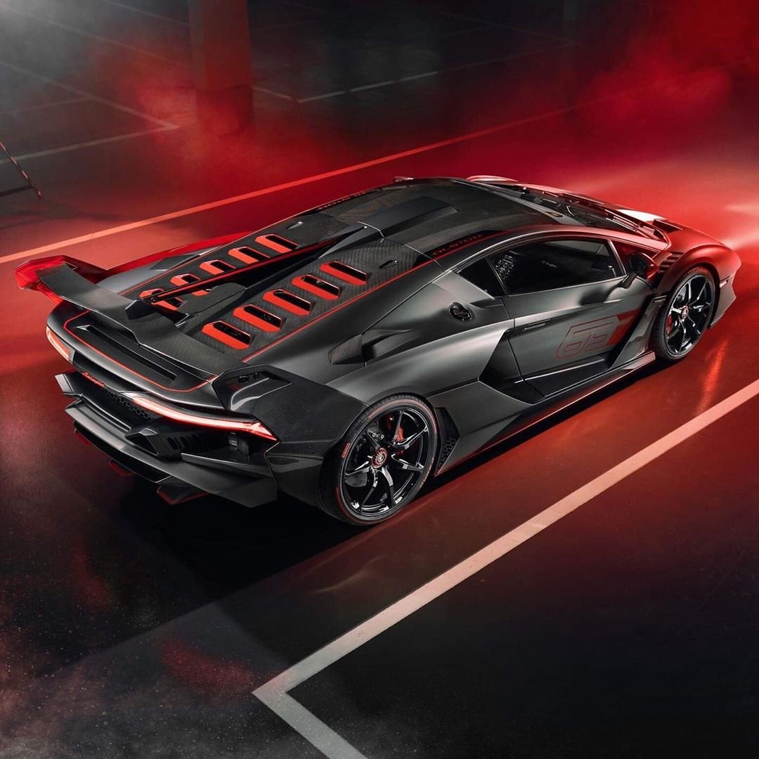 HYPEBEAST's tweet photo. Take a closer look at the all-new @Lamborghini #SC18ALSTON. 🔥
https://t.co/qPT15LGRMa https://t.co/sMHtZ2Kp12