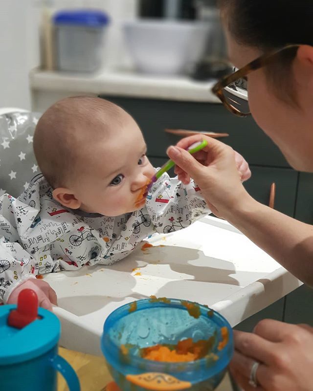 jimbo341's tweet image. I think its going down... 🤷🏻‍♂️👶🤷‍♀️ #noahandtheworld #firstlunch #messy 🥕🥕🥕🥕 ift.tt/2QedOsK