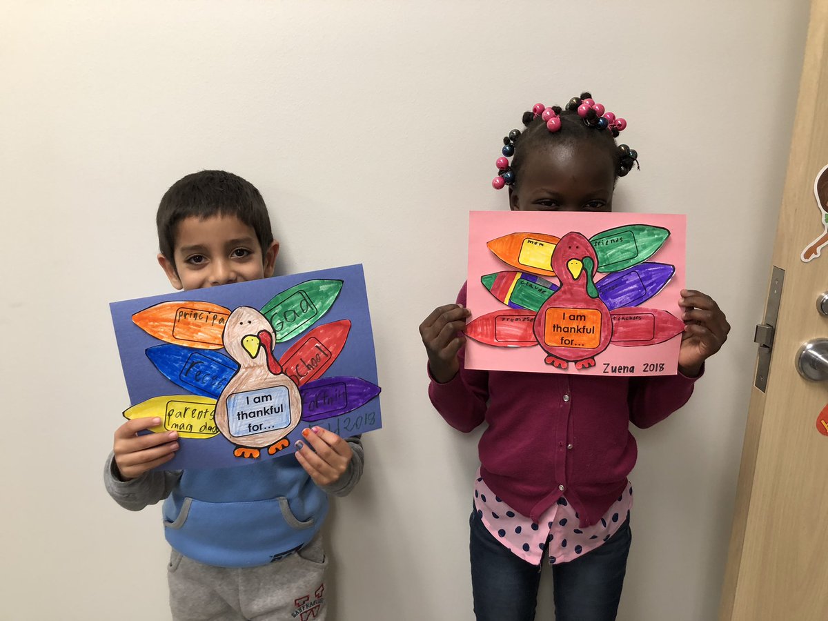 mskaciwilson's tweet photo. Third graders are thankful for many different things. I’m thankful for them ❤️ https://t.co/R4DxQNRjqo