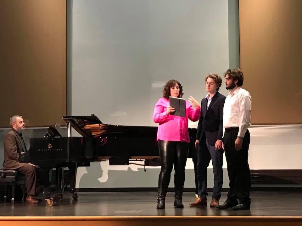 LaRowley1's tweet photo. Day two of my residency at @bwconservatory was filled with great energy, music and hard work! Opera Workshop, Private Coachings, Audition Masterclass and a live #AskTheDiva on @360ofOpera !
Now itโs time for day three, letโs do this! ๐ช๐ผโจ #bwconlife @BWUOpera
๐ท Scott Skiba https://t.co/TIw5l6bUNM