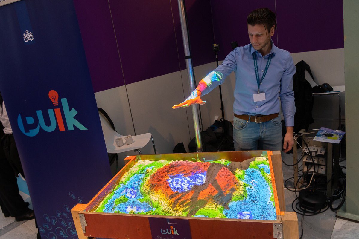 InnoveermeeJenV's tweet photo. Sfeerimpressie Innovatiecongres @ministerieJenV #whatsnext?! https://t.co/n82GM8xxZ0