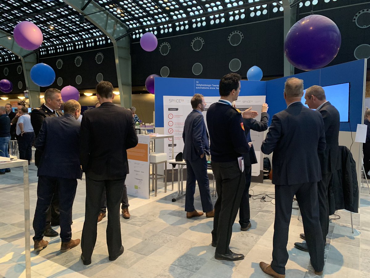 Veel aanloop en interessante gesprekken in de stand van Next Level tijdens het Innovatiecongres van <a href="/ministerieJenV/">Ministerie van Justitie en Veiligheid</a> en <a href="/InnoveermeeJenV/">Innoveer mee met JenV</a> #innovatie #automatischedrone