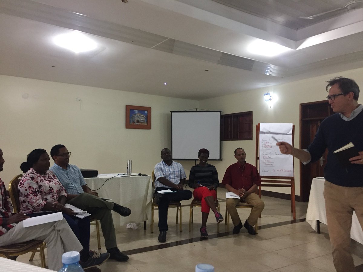 AngelaMHuston's tweet image. #washDebate: top down vs  bottom up change—- should we focus efforts at national level or the local level for facilitating learning and advocating for change . Debate facilitated by @haroldlockwood