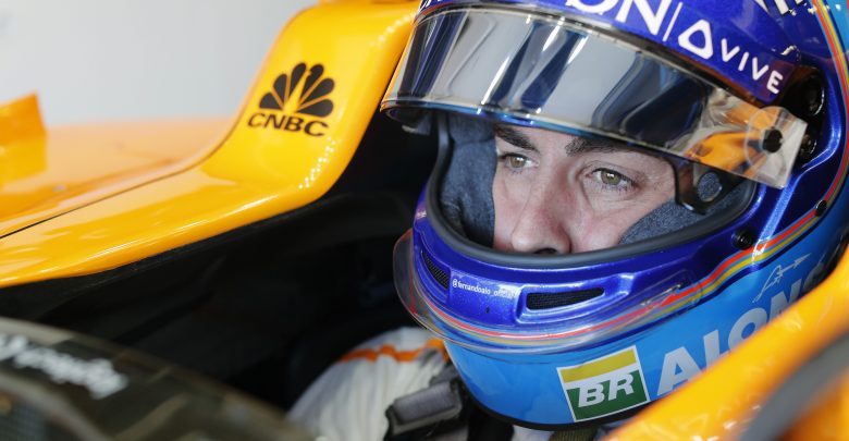 JunaidSamodien_'s tweet photo. #GraciasFernando If there are accurate words to describe you @alo_oficial it would be "ONE HELL OF A GREAT DRIVER" I hope this is not the end, and we will see you back in #F1... THANK YOU for all the great memories! #SamuraiAlo https://t.co/JtOilhHD1i