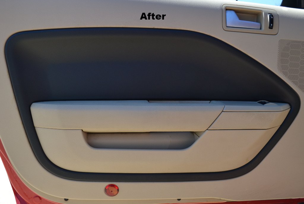 Coverlay's tweet photo. Know someone that has an 05-09 Ford Mustang? We have the perfect gift idea for them! Part#12-59 Ford Mustang Door Inserts will completely turn around the interior of the car! No more drooping or sagging inserts, EVER! https://t.co/8Wanz6TRSs #Coverlay #DoorInserts #FordMustang https://t.co/A3kDmsSKz1