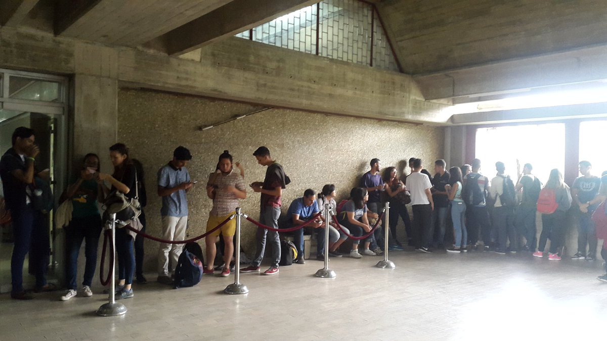 #FCUUCV #UCV tweet media