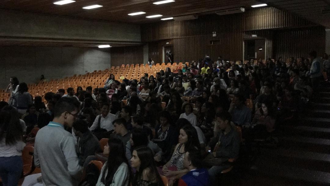 #FCUUCV #UCV tweet media