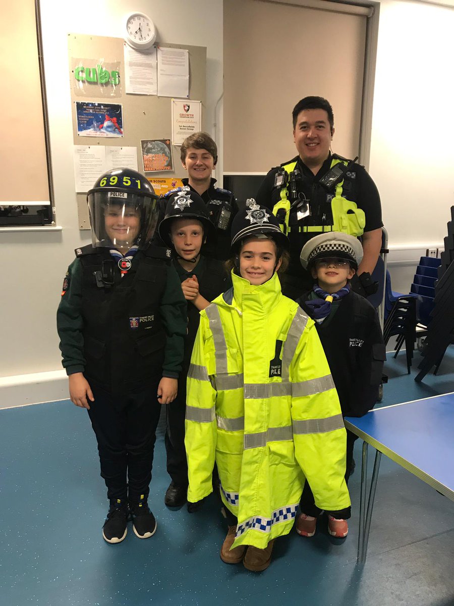 TVP_Bucks's tweet photo. Last night the North team attended a Cub meeting in Berryfields. We spoke a little about our jobs but managed to walk away with some honorary officers. #Beprepeared #Cubs #aylesbury #P7817 https://t.co/6pfpOr26sf