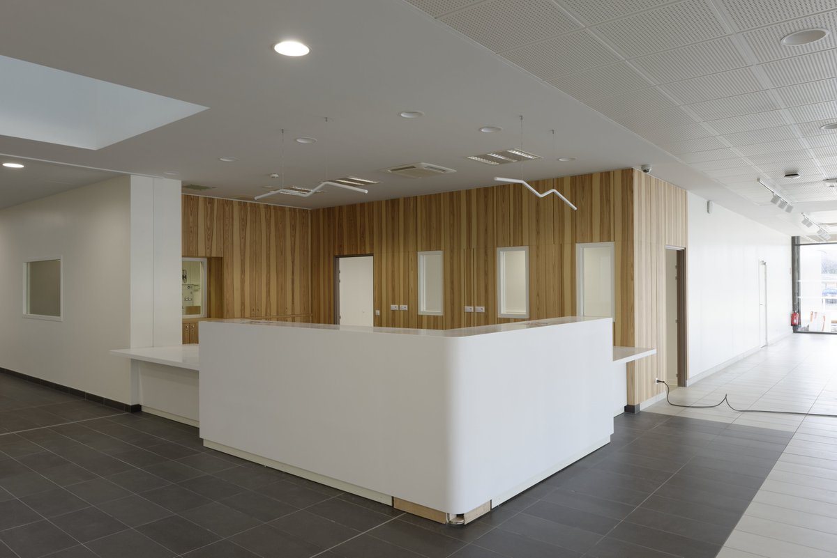 MedipoleLV's tweet photo. #NOUVEAU - 📷 Découvrez en exclusivité les premières images du Médipôle Lyon-Villeurbanne.  Votre nouvel établissement de santé ouvrira ses portes le 2 janvier 2019. Prochaine étape : remise officielle des clés le 26 novembre 2018 💻 https://t.co/3X959JLWU8 © Nicolas Fussler https://t.co/f7hhv7QzAv