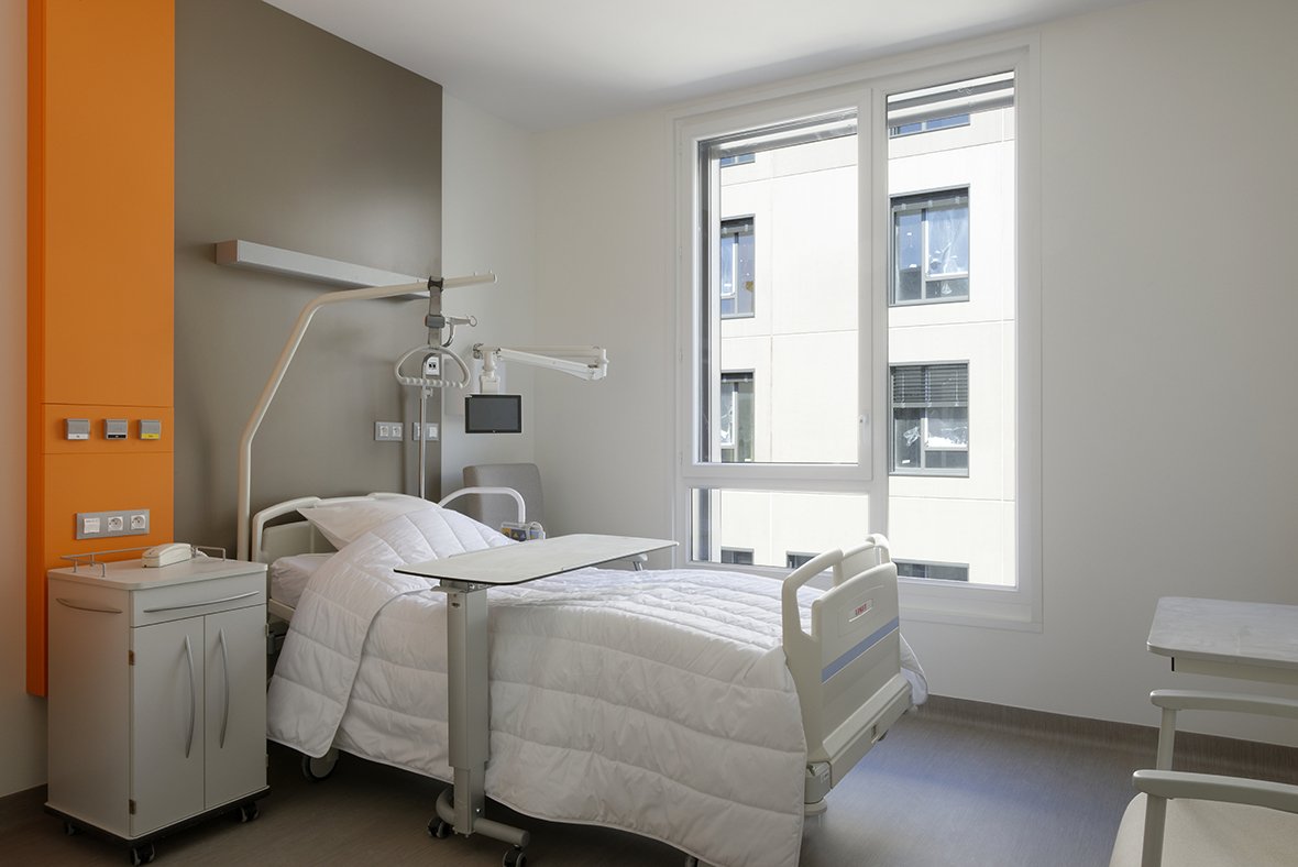MedipoleLV's tweet photo. #NOUVEAU - 📷 Découvrez en exclusivité les premières images du Médipôle Lyon-Villeurbanne.  Votre nouvel établissement de santé ouvrira ses portes le 2 janvier 2019. Prochaine étape : remise officielle des clés le 26 novembre 2018 💻 https://t.co/3X959JLWU8 © Nicolas Fussler https://t.co/f7hhv7QzAv