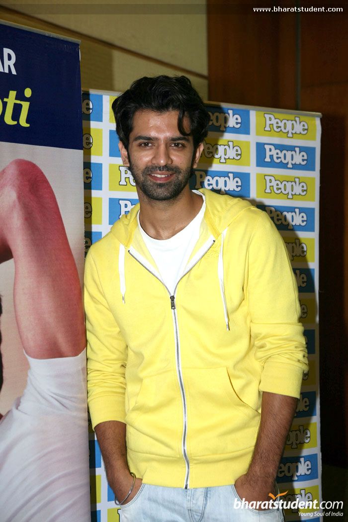 Barun_FanClub's tweet photo. I vote for Barun Sobti 
#BarunSobti for  #AsjadNazirSexylist2018
#EasternEyeSexyList2018 https://t.co/wkvxynJB7L