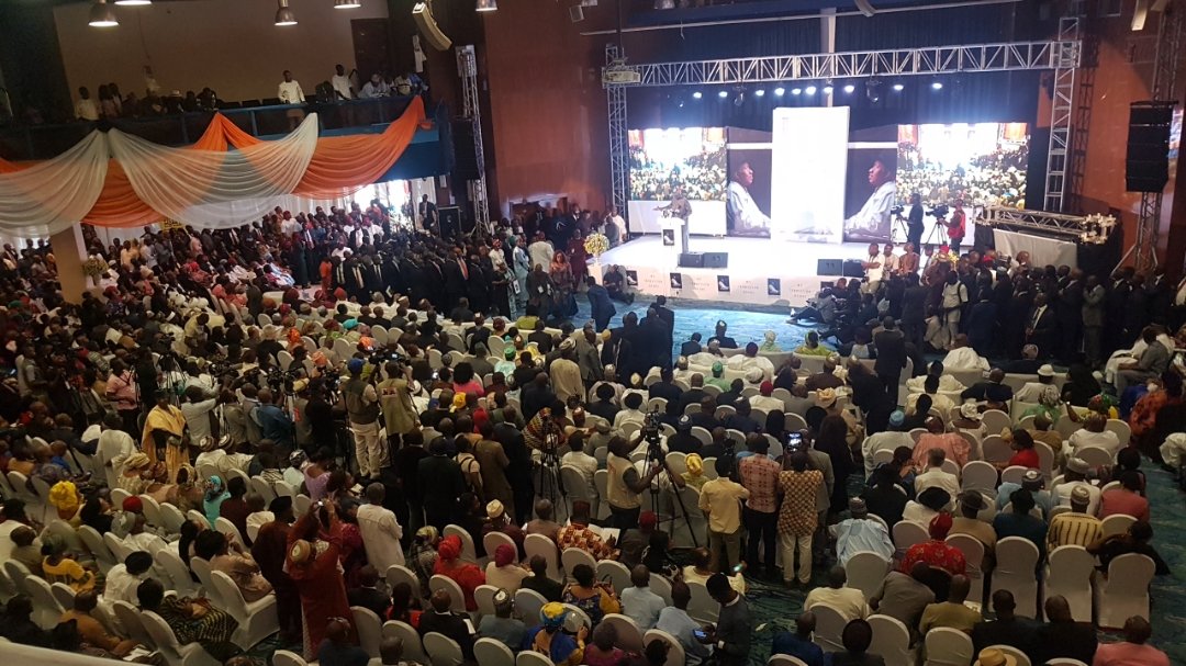 BroMike1209's tweet image. The crowd and the cake at #Gej@61 and the launching of the #Mytransitionhours..a book written by @GEJonathan