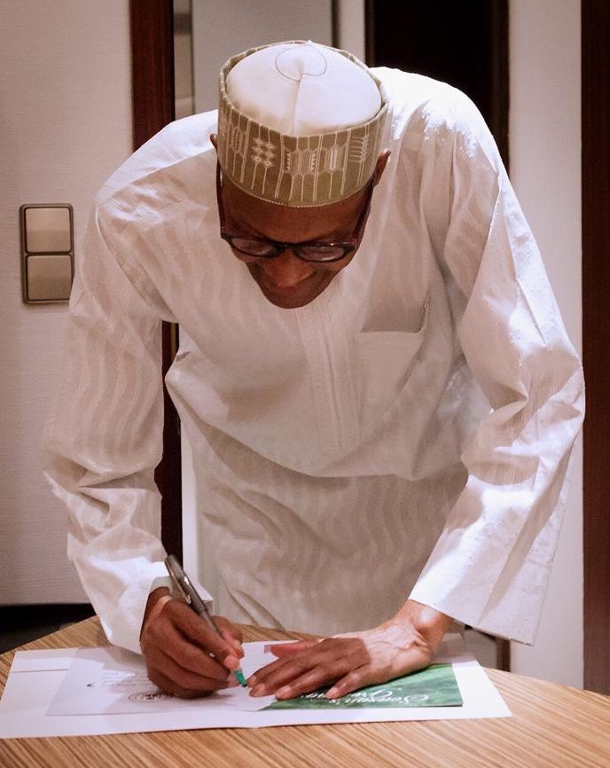 Kano_BNMC's tweet photo. In his message to the nation on the occasion of the Eid el-Maulud, President @MBuhari extended his greetings to Nigerians and Muslims at home and abroad and also asked for prayers for the nation for peaceful electioneering we embark on the journey to democratic elections in 2019. https://t.co/afWaSYS906