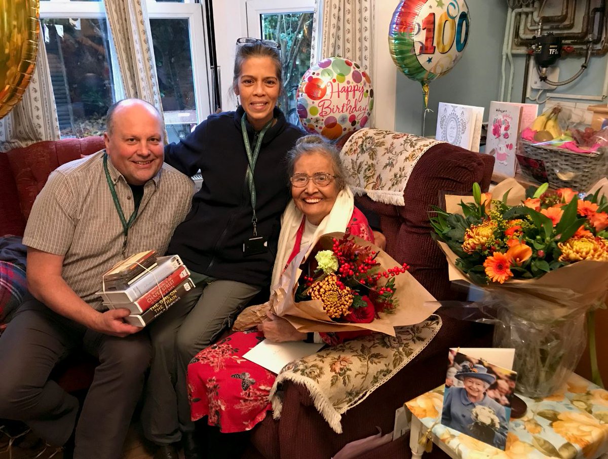 hackneycouncil's tweet photo. Our library service bookcrashed Mavis’s 100th birthday celebrations today! 4 generations of family were there when the home visit team called with her regular supply of books &amp; music, plus flowers and a card of course to mark the special day #ourday https://t.co/1wb2tJOgbB