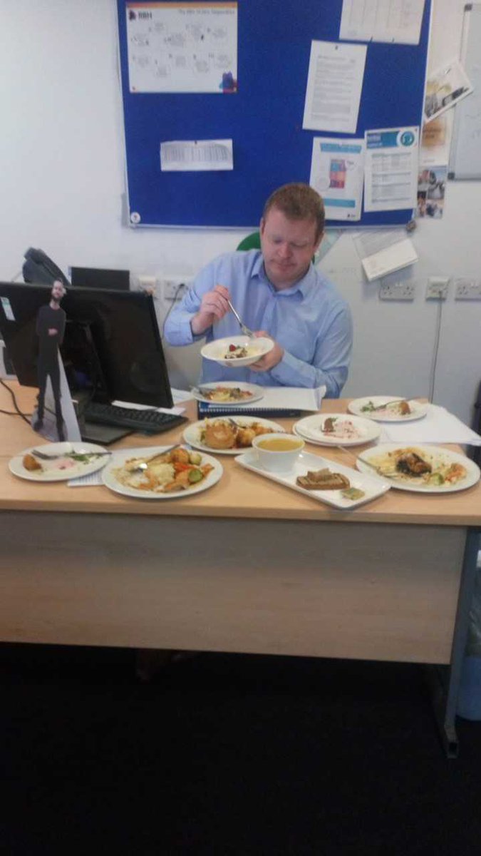 Ramada_Belfast's tweet photo. Here is our Damien CAUGHT sampling ALL options off the Christmas menu 😱 We hope he has left room for all 3 desserts 😂
If you haven't got your Christmas work night out sorted yet give us a call...we still have some dates available from only £24! 
Call 02890 9026 1800 to book! https://t.co/oEBvhylQ0m