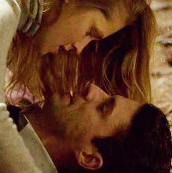 DeckerstarFeels's tweet photo. #10DaysOf ✨ #Adow ✨

Day 3: The three best Episodes 💜

For me:

- 1x03 
- 1x04
- 1x07 

And for you? What are your three favorite episodes?
If you want retweet and take part.

#ADiscoveryOfWitches 
#TimeWalkTuesday https://t.co/GGhzyRnyTs