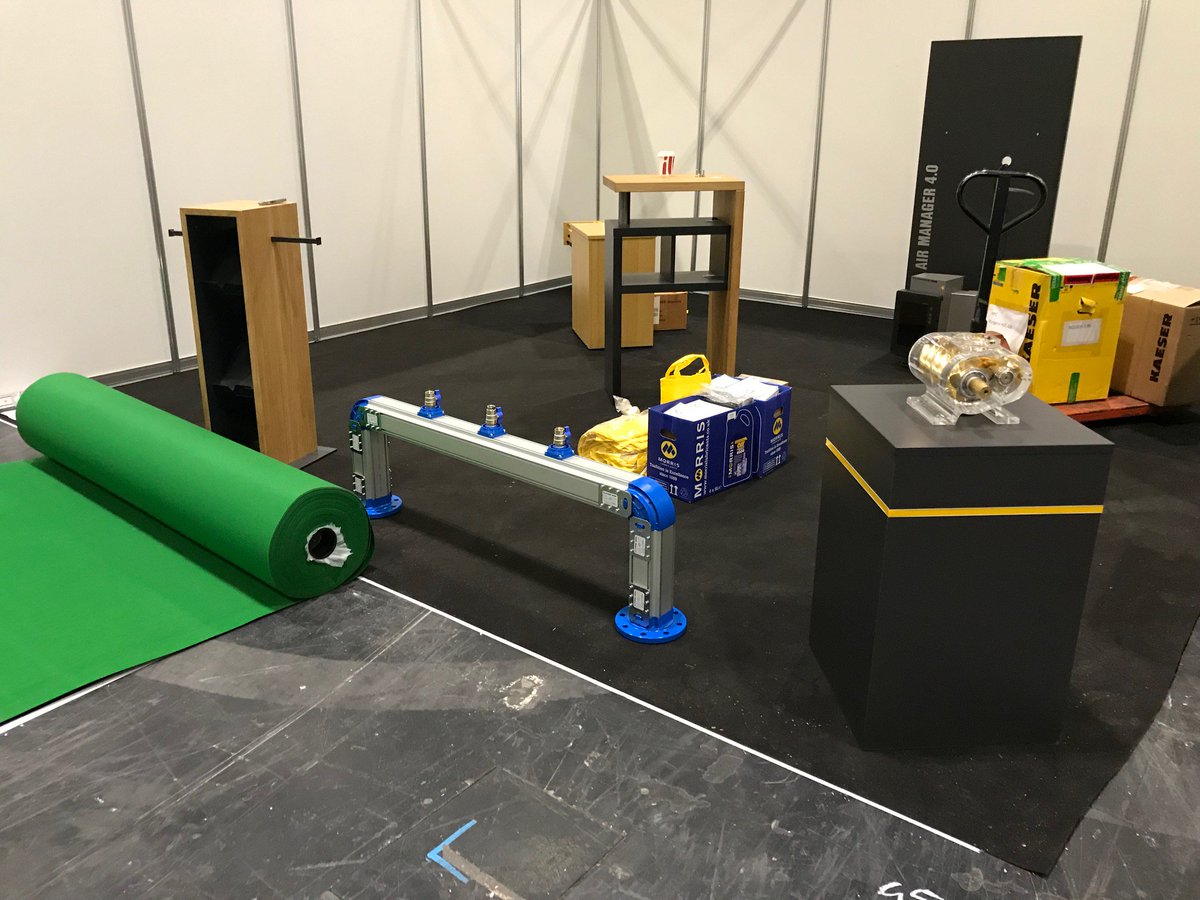 CPC_Pneumatics's tweet image. Set up is underway for @EMEXLONDON 2018! #energyefficiency #aircompression #kaeser #HPC
