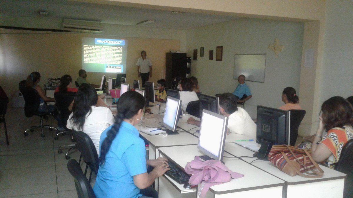 UrbanejaCbit's tweet photo. Tutores CBIT del Estado Anzoátegui reciben Formación de JQuery en el CBIT Juan Manuel Cajiga de Barcelona @Fundabit @FundabitPrensa @vane_prieto @SalaAnzoategui https://t.co/OpeLbbtTDY