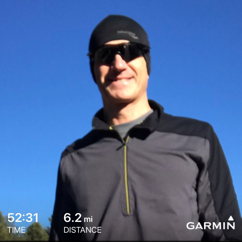 toddewiest's tweet image. Great #run today with beautiful weather and a good night’s sleep. Time to focus on recovery with ⁦@hammernutrition⁩ #fizz and #Recoverite. Need the electrolytes and carbs to get ready for a longer run on T-day! #howihammer #wewhorun #beatyesterday #garmin