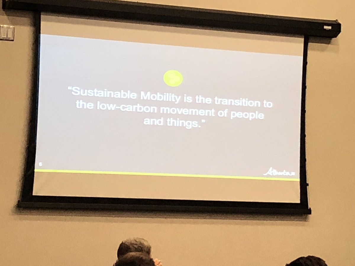LabEnergy's tweet image. What’s is Sustainable Mobility? @KerenPerla1 director of CoLab at @YourAlberta is sharing global trends and insights on #mobility #yyc