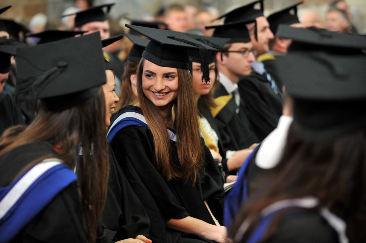 It's our Higher Awards Ceremony on Friday! It is a great time to celebrate your achievements with friends and family. We cannot wait to mark this special occasion with our higher education graduates👨‍🎓👩‍🎓