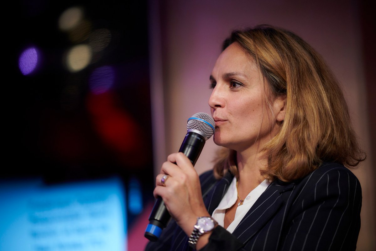 SportandCitizen's tweet photo. #LeSaviezVous ? Notre ambassadrice @PONSGERALDINE1 est désormais directrice des sports chez @Eurosport_FR ! Toutes nos félicitations ! 👏🤗https://t.co/ja3CETvhtw https://t.co/byHgxcbcZ9