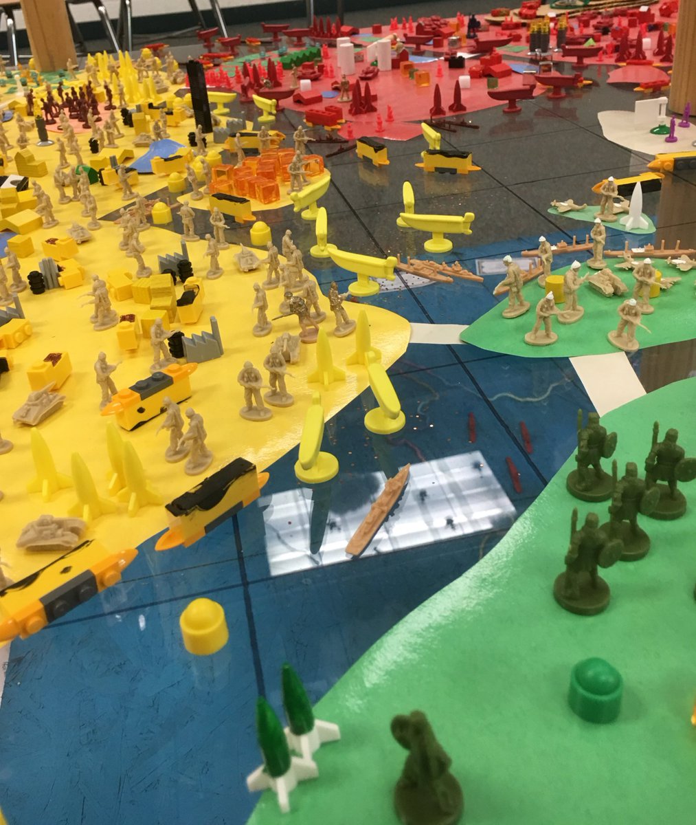 Powell Elementary 4th and 5th graders successfully found their way to world peace today! They received a personal congratulations from John Hunter himself! <a href="/Jkramgt/">Justin Kram</a> @PowellPrincipal <a href="/WCPSS/">Wake County Public School System</a> <a href="/wcpssmagnets/">WCPSS Office of Magnet Schools (Choice Schools)</a> <a href="/WorldPeaceFdtn/">World Peace Foundation</a> <a href="/worldpeacemovie/">John Hunter</a>