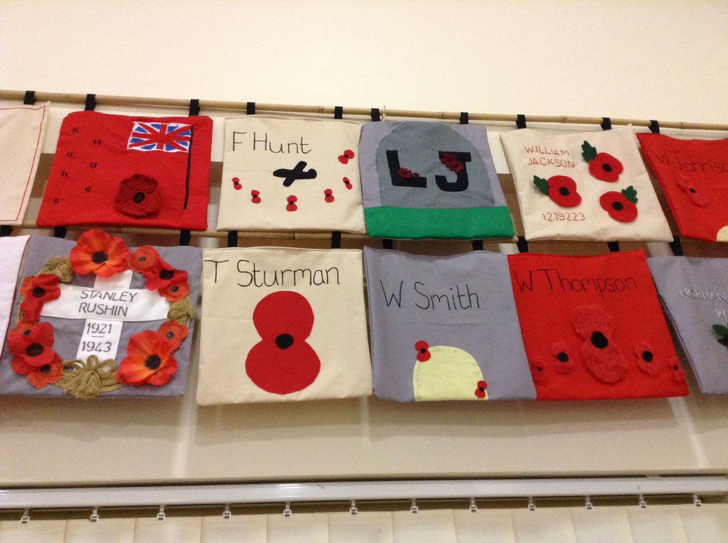 latimerprimary's tweet photo. Amazing Remembrance bunting displayed at Jubilee Hall, contributed to by Latimer pupils #latimercommunity #remembrance2018 https://t.co/UqyCpyojhq