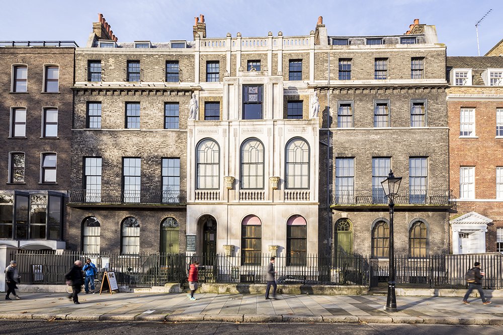 SoaneMuseum's tweet photo. “I call architecture frozen music.” - Goethe #WisdomWednesday https://t.co/cJNfa7RSsQ