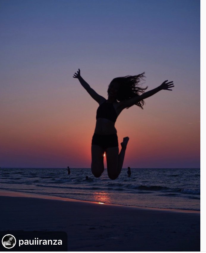 cicdgo's tweet photo. Gravity is a myth.
.
.
.
.
#cicdswt #cicdparticipants #workandtravel #workandtravelusa #workhardplayhard #j1 #j1visa #routej1 #culturalexchange #crossculturalexchange #exchangesmatter #travel #travelphotography (With CICD W&T participant Paullyn on Cape Cod!) https://t.co/UuqvTLwYvO